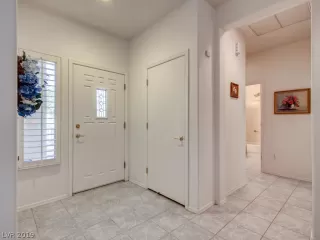 Photo #4: 2149745 Listing