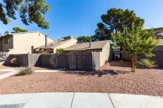 Photo #2: 2149801 Listing