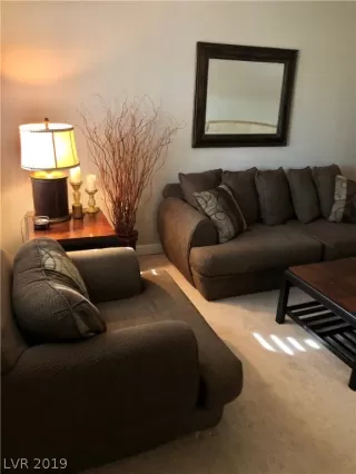 Photo #2: 2149803 Listing