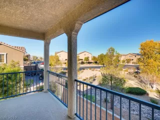 Photo #4: 2149825 Listing 