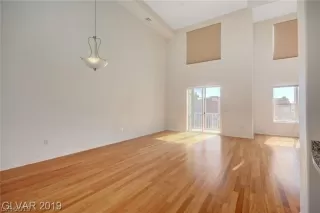 Photo #3: 2149874 Listing 