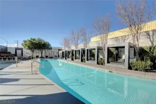 Photo #2: 2149893 Listing