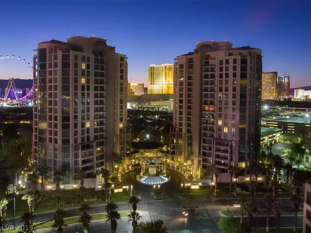 MLS: 2149900 Condo For Sale