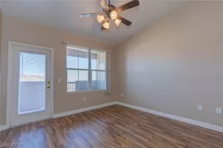 Photo #5: 2149915 Listing