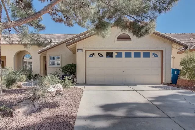 MLS: 2149924 Condo For Sale