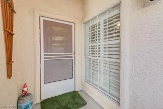 Photo #4: 2149924 Listing