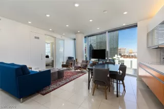 Photo #3: 2149929 Listing 
