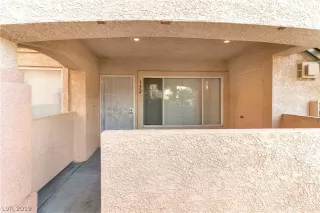 Photo #2: 2149957 Listing