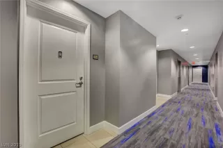 Photo #2: 2149978 Listing 