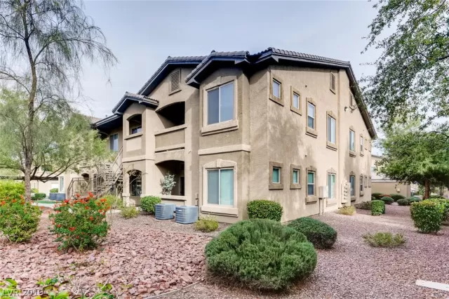 MLS: 2149987 Condo For Sale