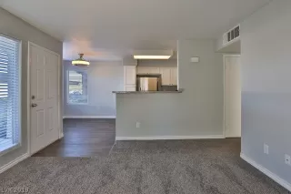 Photo #2: 2150000 Listing 