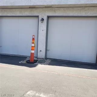 Photo #1: 2150059 Listing