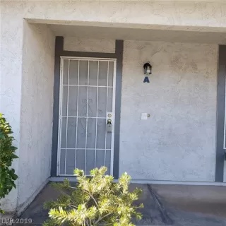 Photo #2: 2150059 Listing