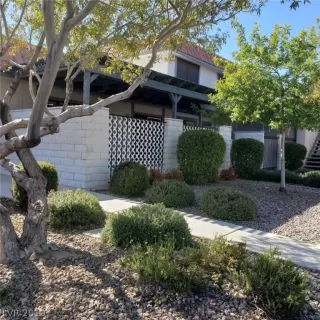 Photo #3: 2150059 Listing