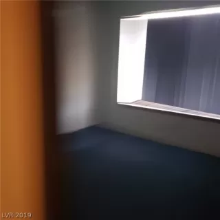 Photo #6: 2150059 Listing