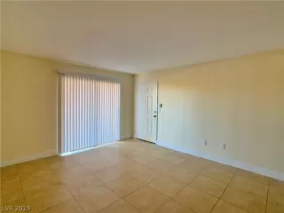 Photo #3: 2150090 Listing 