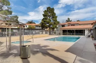 Photo #2: 2150182 Listing