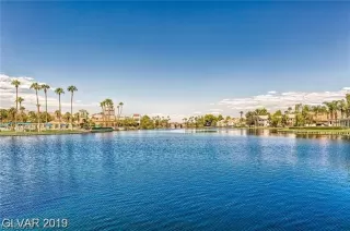 Photo #5: 2150182 Listing