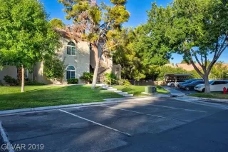 Photo #6: 2150266 Listing