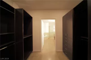 Photo #3: 2150277 Listing 