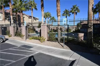 Photo #3: 2150283 Listing 