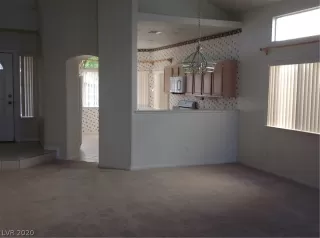 Photo #3: 2150306 Listing 