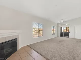 Photo #4: 2150339 Listing