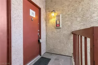 Photo #1: 2150416 Listing