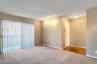 Photo #2: 2150416 Listing