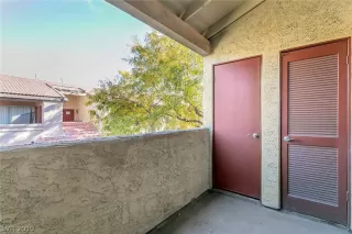 Photo #5: 2150416 Listing