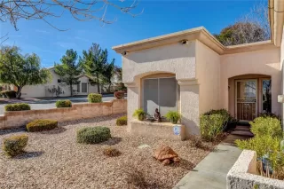 Photo #4: 2150424 Listing 