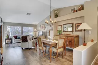 Photo #6: 2150424 Listing 