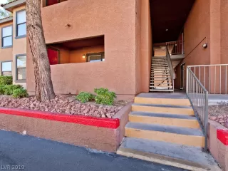 Photo #1: 2150433 Listing