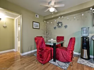 Photo #6: 2150433 Listing