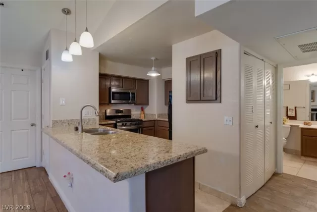 MLS: 2150471 Condo For Sale