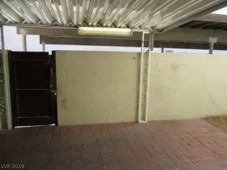 Photo #4: 2150516 Listing