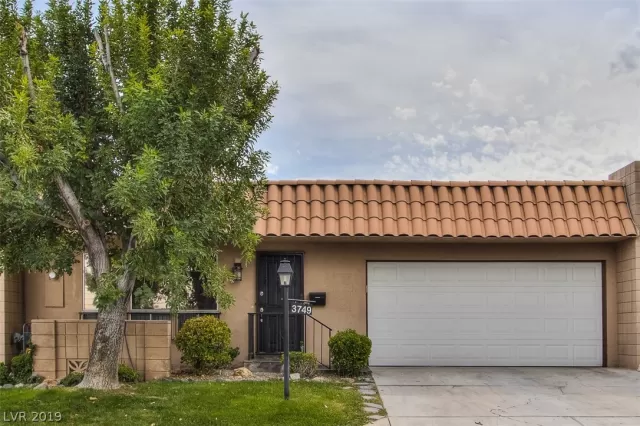 MLS: 2150521 Condo For Sale