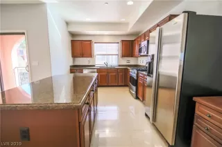 Photo #6: 2150522 Listing 