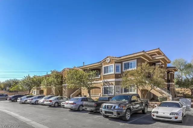 MLS: 2150575 Condo For Sale