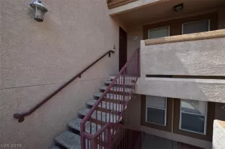 Photo #3: 2150576 Listing