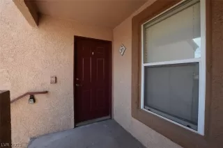 Photo #4: 2150576 Listing