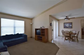 Photo #6: 2150576 Listing