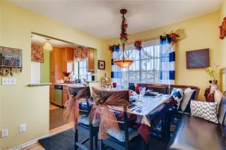 Photo #2: 2150619 Listing