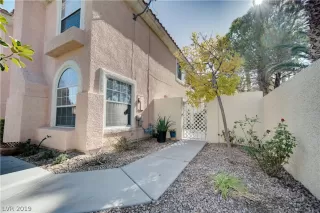 Photo #3: 2150668 Listing