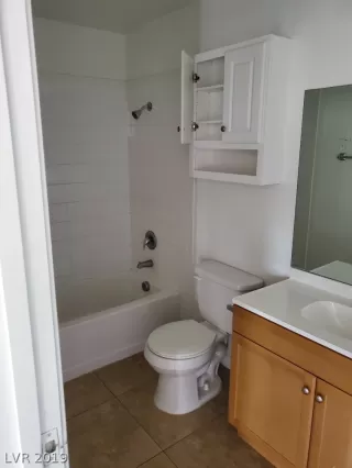 Photo #6: 2150675 Listing 