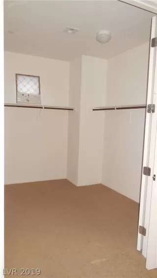 Photo #5: 2150686 Listing 