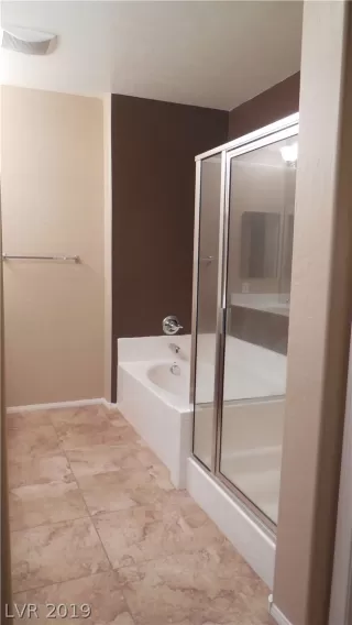 Photo #6: 2150686 Listing 