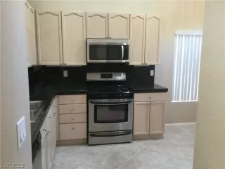 Photo #2: 2150700 Listing 