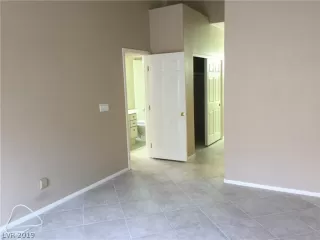 Photo #4: 2150700 Listing 