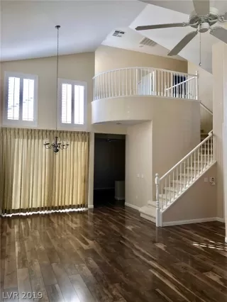 Photo #1: 2150732 Listing 